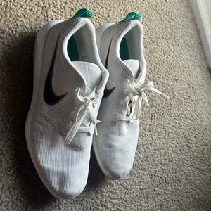 Nike Roshe G Tour NRG golf shoes